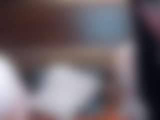 Live cam show with HollyWhites - Lovense on Gym Cam Girls