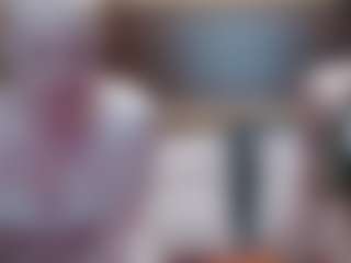 Live cam show with HollyWhites - Cum on Cam Slut