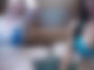 Live cam show with HollyWhites - Toys on madthumbs