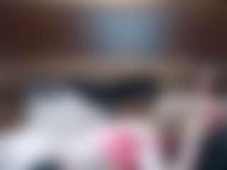 Live cam show with HollyWhites - Dildo on https://playwithruby.com