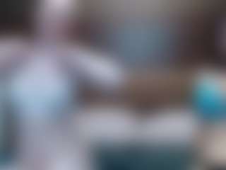 Live cam show with HollyWhites - Orgasm on CamwithHer