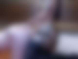 Live cam show with HollyWhites - Cum on Camsoda