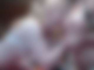 Live-camshow met HollyWhites - Young Adult op Camsoda