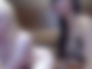 Live cam show with HollyWhites - BBW Teen (18+) on chickslive.net