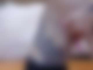 Show de cam en vivo con HollyWhites - Deepthroat en Camsoda
