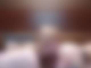 Live cam show with HollyWhites - Orgasm on Soda Cam