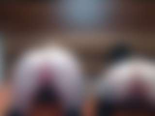 Live cam show with HollyWhites - Ass To Mouth on xxxlivecams.org