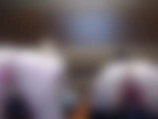Live cam show with HollyWhites - Lush on Stripli.com