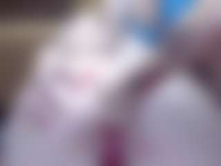 Live cam show with HollyWhites - Tease on Camsoda