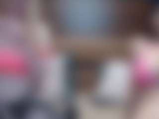 Live cam show with HollyWhites - Ahegao on TottyGirls