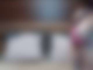 HollyWhites's Live Sex Cam Show