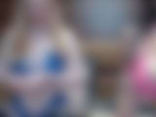 Live cam show with HollyWhites - Ass To Mouth on Camsoda