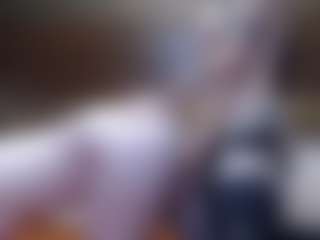 Live cam show with HollyWhites - Orgasm on CamClone