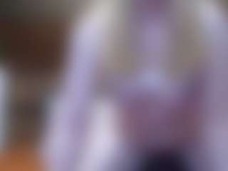 HollyWhites's Live Sex Cam Show