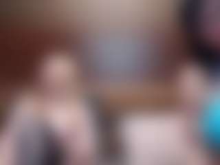 HollyWhites's Live Sex Cam Show