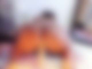 Laura Saenz's Live Sex Cam Show
