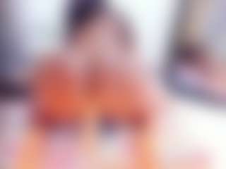 Laura Saenz's Live Sex Cam Show