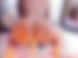 Laura Saenz's Live Sex Cam Show