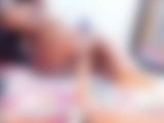Laura Saenz's Live Sex Cam Show