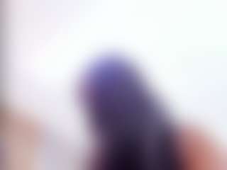 Laura Saenz's Live Sex Cam Show