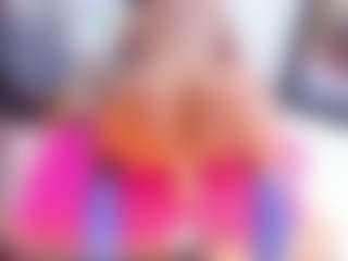 Laura Saenz's Live Sex Cam Show