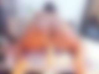 Laura Saenz's Live Sex Cam Show