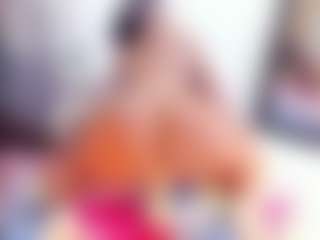 Laura Saenz's Live Sex Cam Show