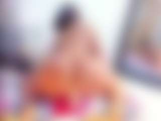 Laura Saenz's Live Sex Cam Show