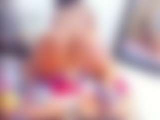 Laura Saenz's Live Sex Cam Show
