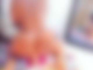 Laura Saenz's Live Sex Cam Show