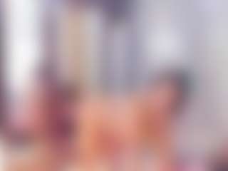 Laura Saenz's Live Sex Cam Show