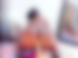 Laura Saenz's Live Sex Cam Show