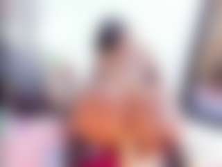 Laura Saenz's Live Sex Cam Show