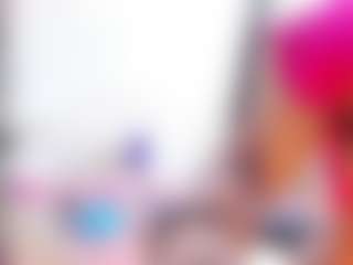 Laura Saenz's Live Sex Cam Show