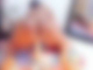 Laura Saenz's Live Sex Cam Show