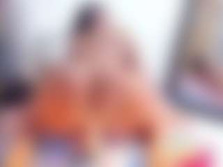 Laura Saenz's Live Sex Cam Show