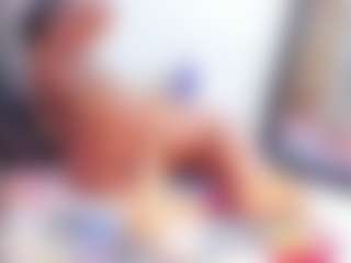 Laura Saenz's Live Sex Cam Show