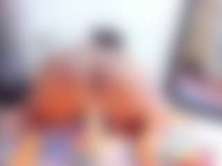 Laura Saenz's Live Sex Cam Show
