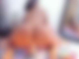 Laura Saenz's Live Sex Cam Show