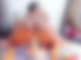 Laura Saenz's Live Sex Cam Show