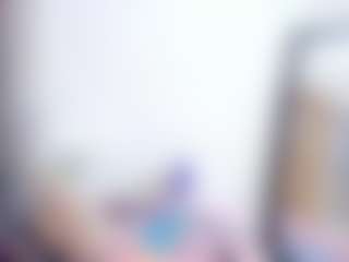 Laura Saenz's Live Sex Cam Show