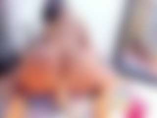 Laura Saenz's Live Sex Cam Show