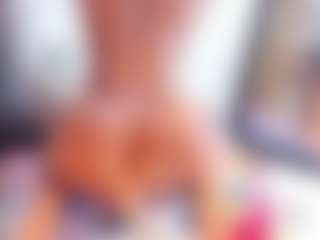 Laura Saenz's Live Sex Cam Show