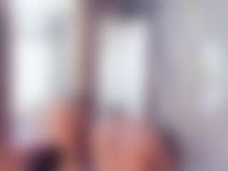 Laura Saenz's Live Sex Cam Show