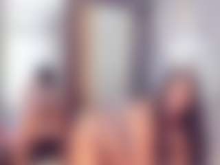 Laura Saenz's Live Sex Cam Show