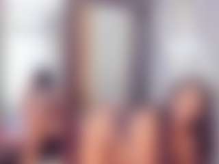 Laura Saenz's Live Sex Cam Show