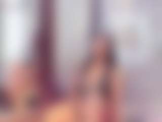 Laura Saenz's Live Sex Cam Show