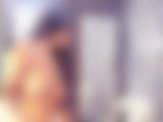 Laura Saenz's Live Sex Cam Show