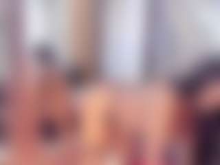 Laura Saenz's Live Sex Cam Show