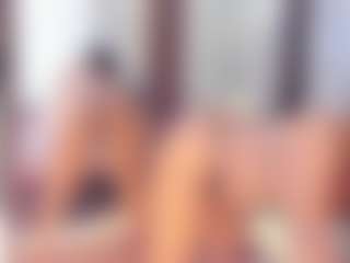 Laura Saenz's Live Sex Cam Show